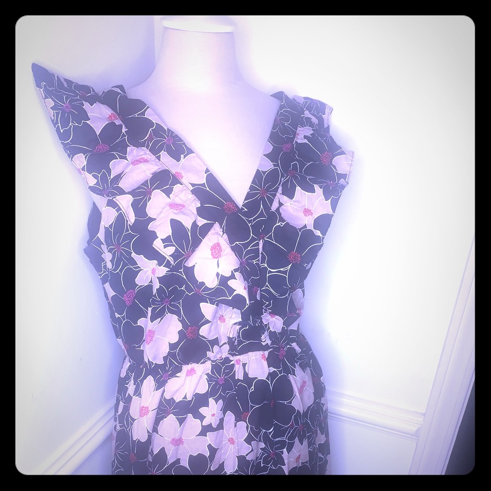 Floral Midi Dress w/ Ruffles 🤎